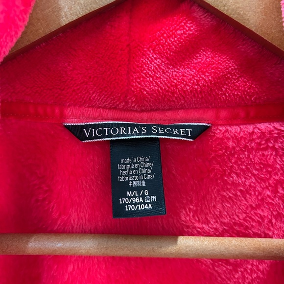 Victorias Secret Robe - Picture 4 of 4